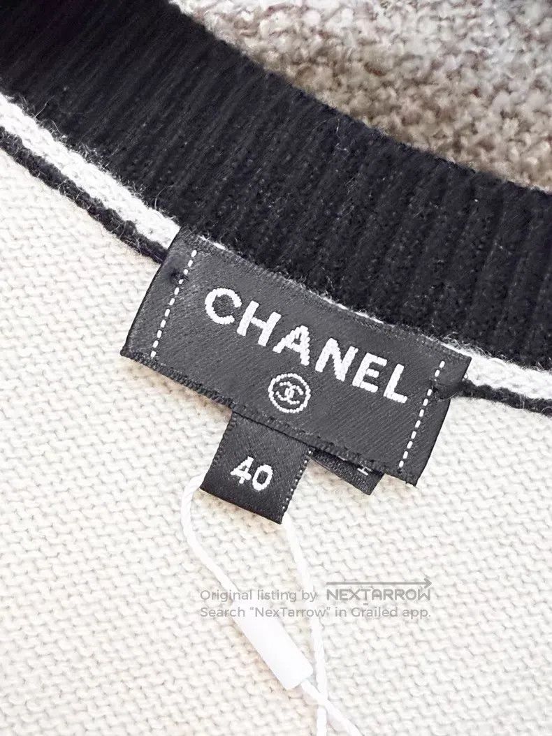 Chanel Chanel Beige and black Gemini bow mother button fake two-p Size S / US 4 / IT 40 - 5 Thumbnail