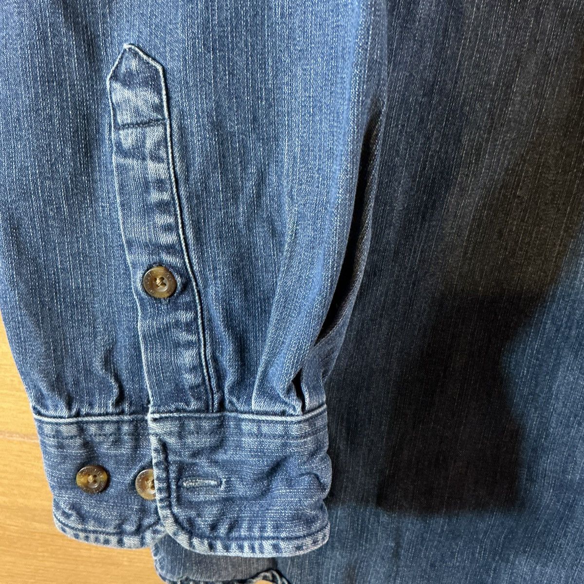 Carhartt Carhartt work shirt jacket Men’s Large Denim Button-Up *FLAW Size US L / EU 52-54 / 3 - 4 Thumbnail