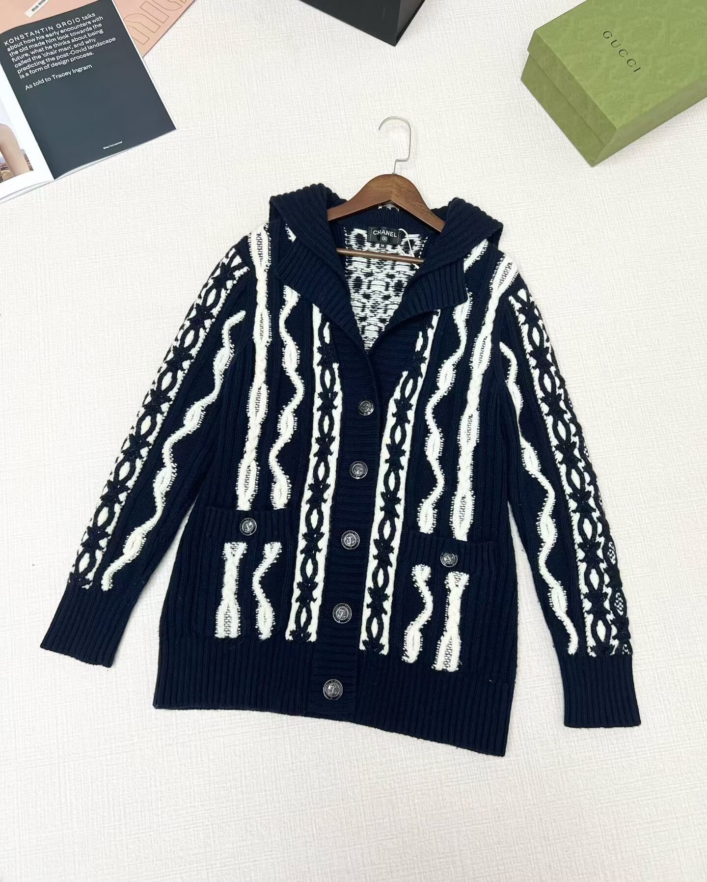 Chanel Chanel Navy Blue Knit Cardigan Size XS / US 0-2 / IT 36-38 - 1 Thumbnail