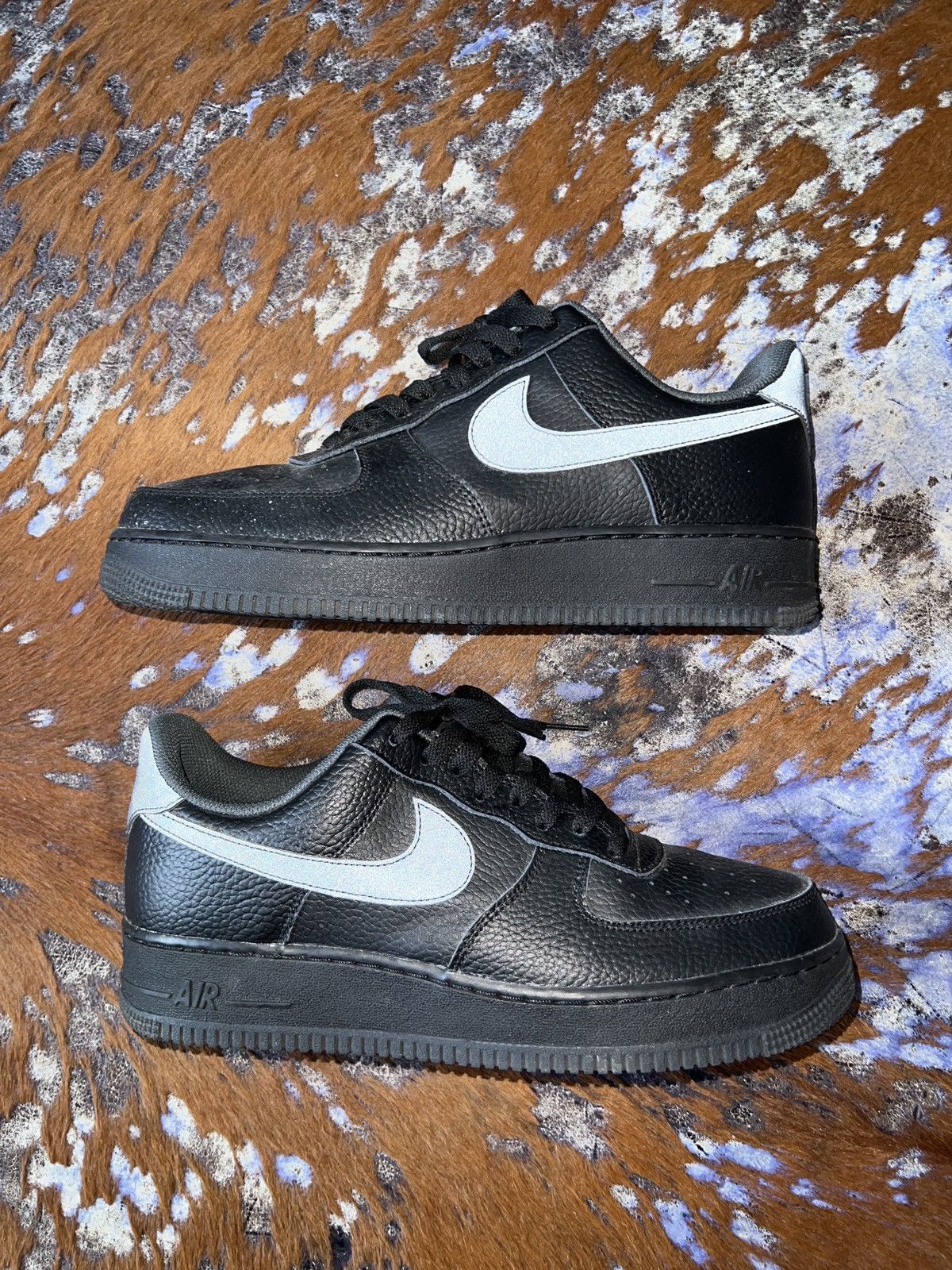 Nike Black Air Force 1’s With Reflective Swoosh Size US 10 / EU 43 - 2 Thumbnail