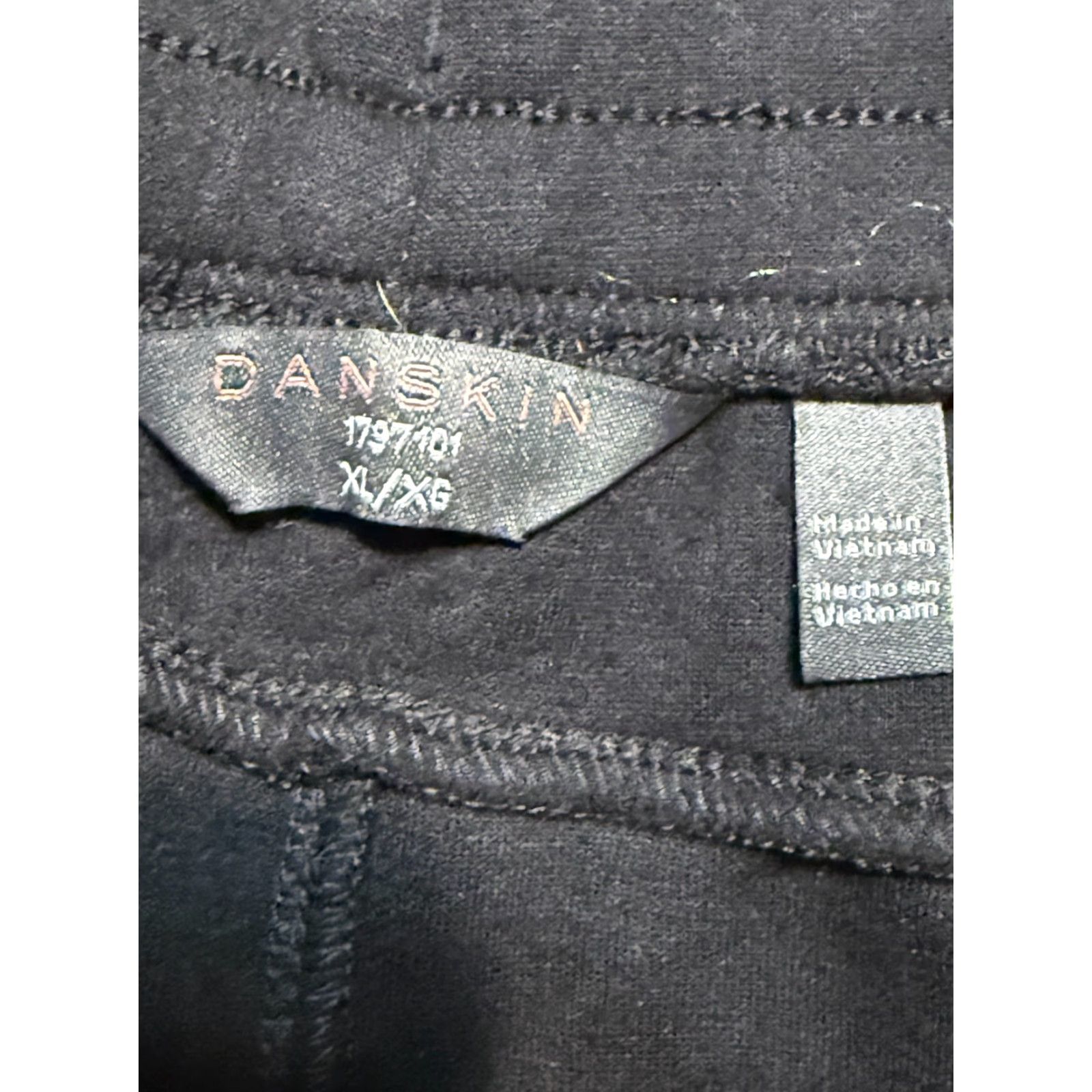 Vintage Danskin Women's Pants XL Black Sweatpants Drawstring Regular Inseam 27 in Tapered Front Flat Front Casual Travel Fall Spring Summer Comfort Size 40" / US 18 - 4 Thumbnail