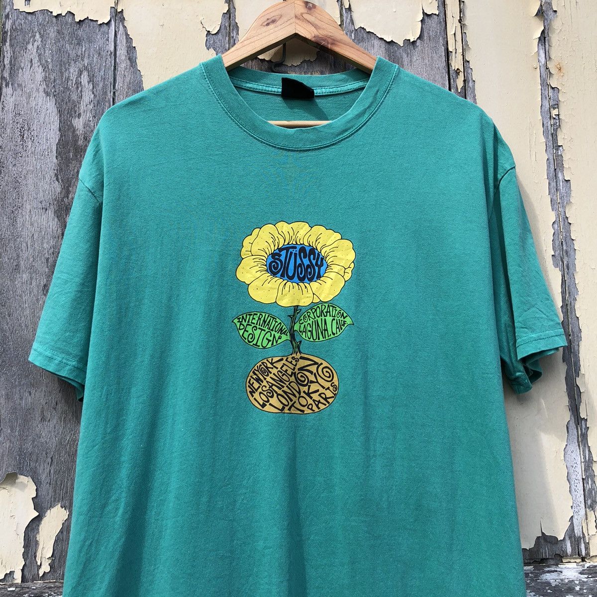 Stussy Vintage STUSSY Australia International Design Tshirt Size US M / EU 48-50 / 2 - 3 Thumbnail