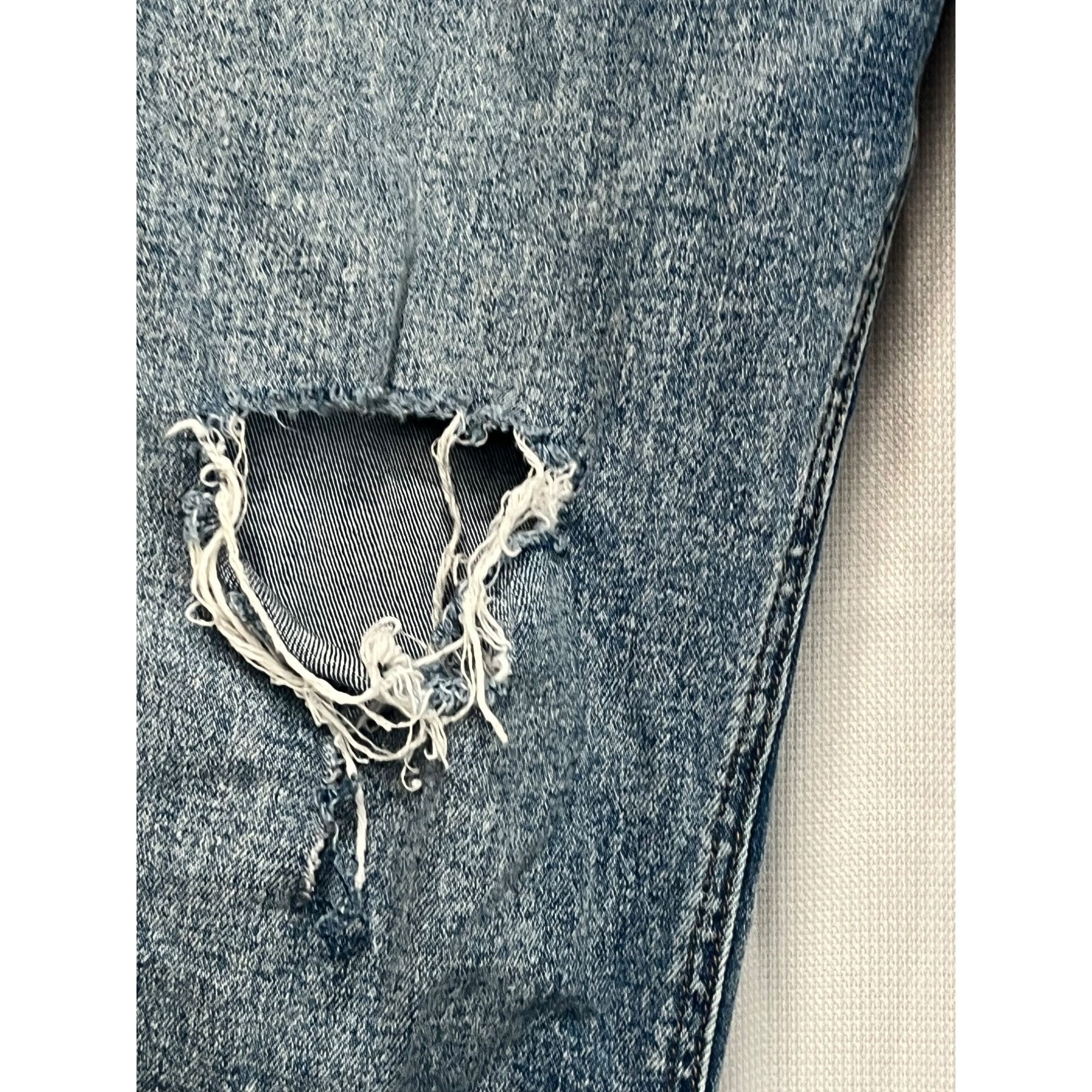 Other Kut from the Kloth Rachel Fab Ab Mom’s Destroyed cuffed Crop Size 32" / US 10 / IT 46 - 7 Thumbnail