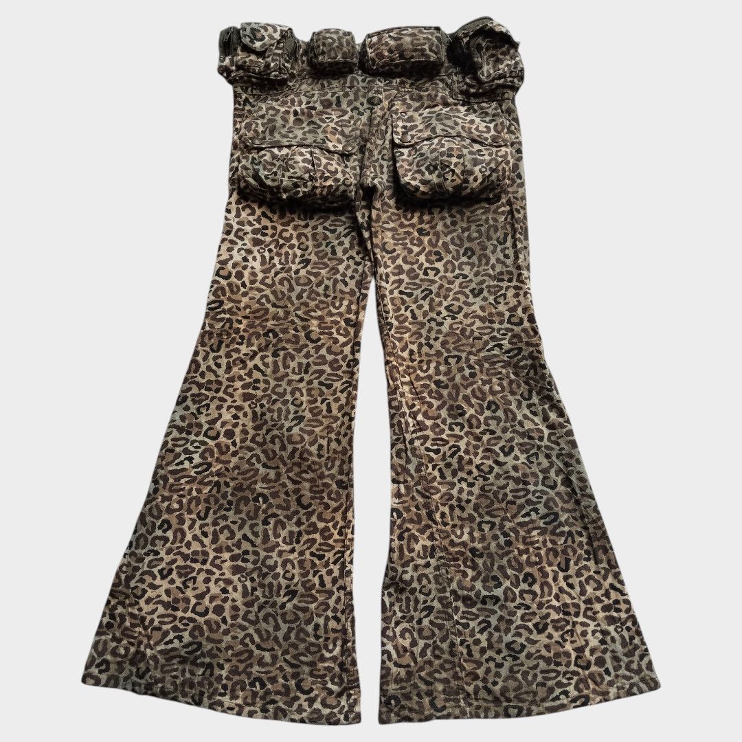 Le Grande Bleu (L.G.B.) L.G.B bullet waist bag zaire camo flare pant Size US 27 - 2 Thumbnail