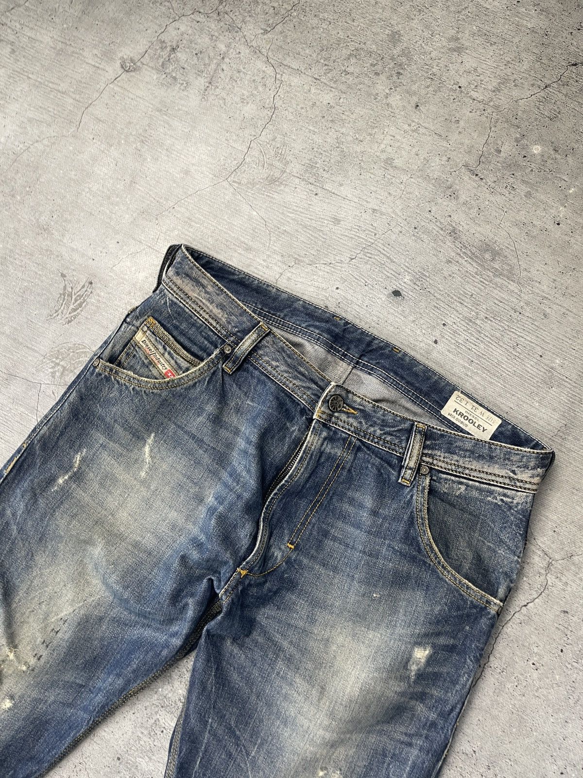 Designer Diesel Krooley distressed carrot jeans 31/32 Size US 31 - 7 Thumbnail