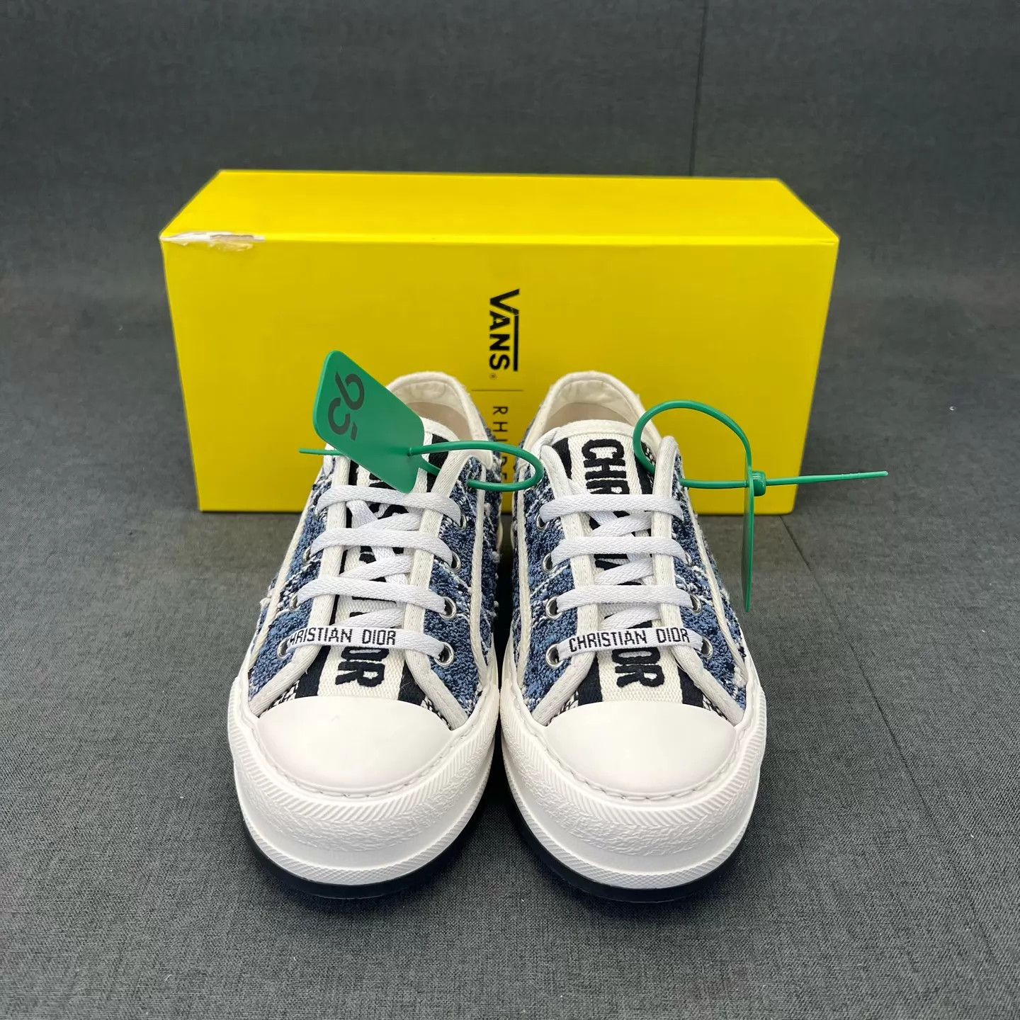 Dior DIOR Walk'n'Dior Platform Blue/White 35.5 Like New Size US 5 / IT 35 - 6 Thumbnail