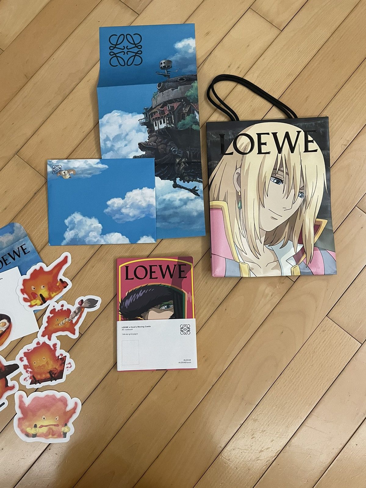 Loewe Loewe Ho’s Moving Castle gift set Size ONE SIZE - 1 Thumbnail