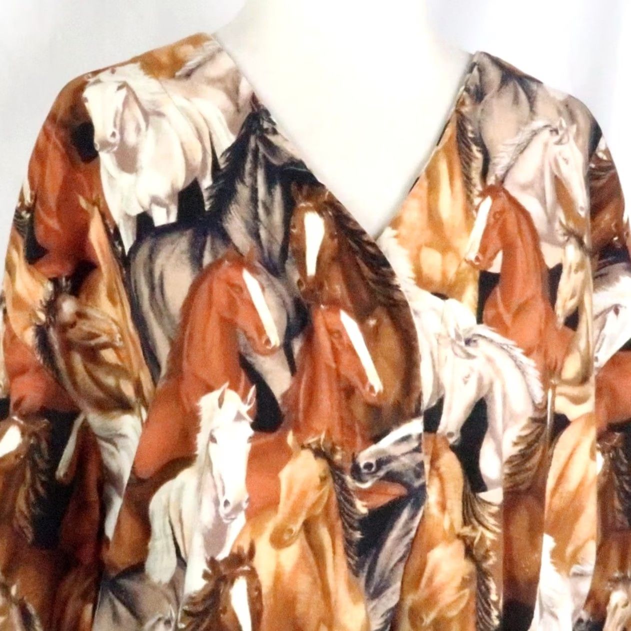 Vintage VINTAGE Brown Horse Print Flannel Pullover Long Sleeve Top XL Women Size XL / US 12-14 / IT 48-50 - 2 Thumbnail