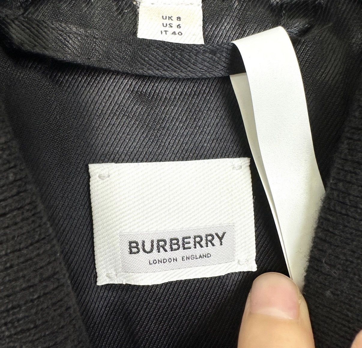 Burberry Burberry / Classic Khaki Panel Check Embroidered Jacket K12 Size M / US 6-8 / IT 42-44 - 4 Thumbnail