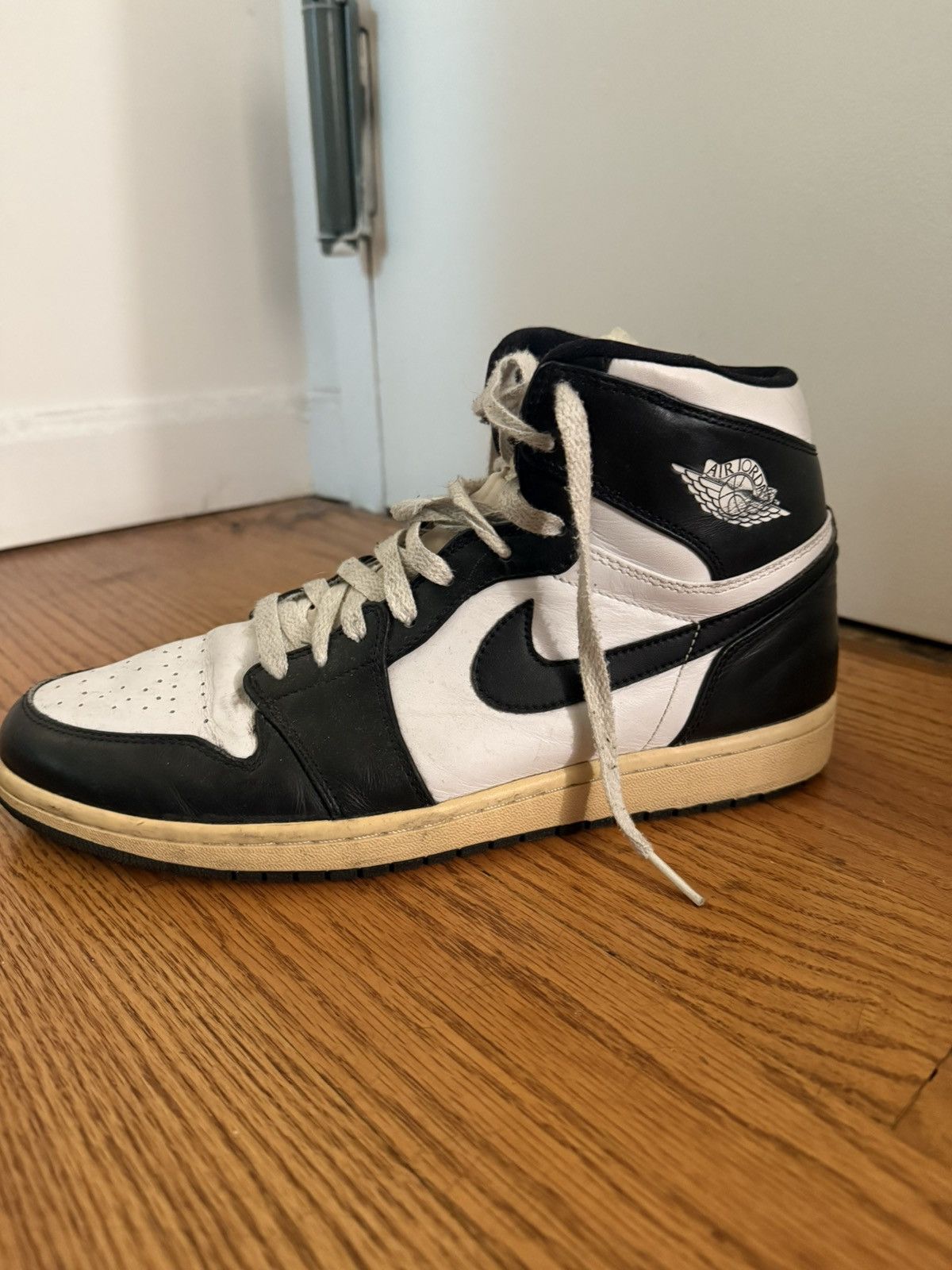 Nike Jordan 1 Retro Countdown Pack Size US 11 / EU 44 - 1 Thumbnail