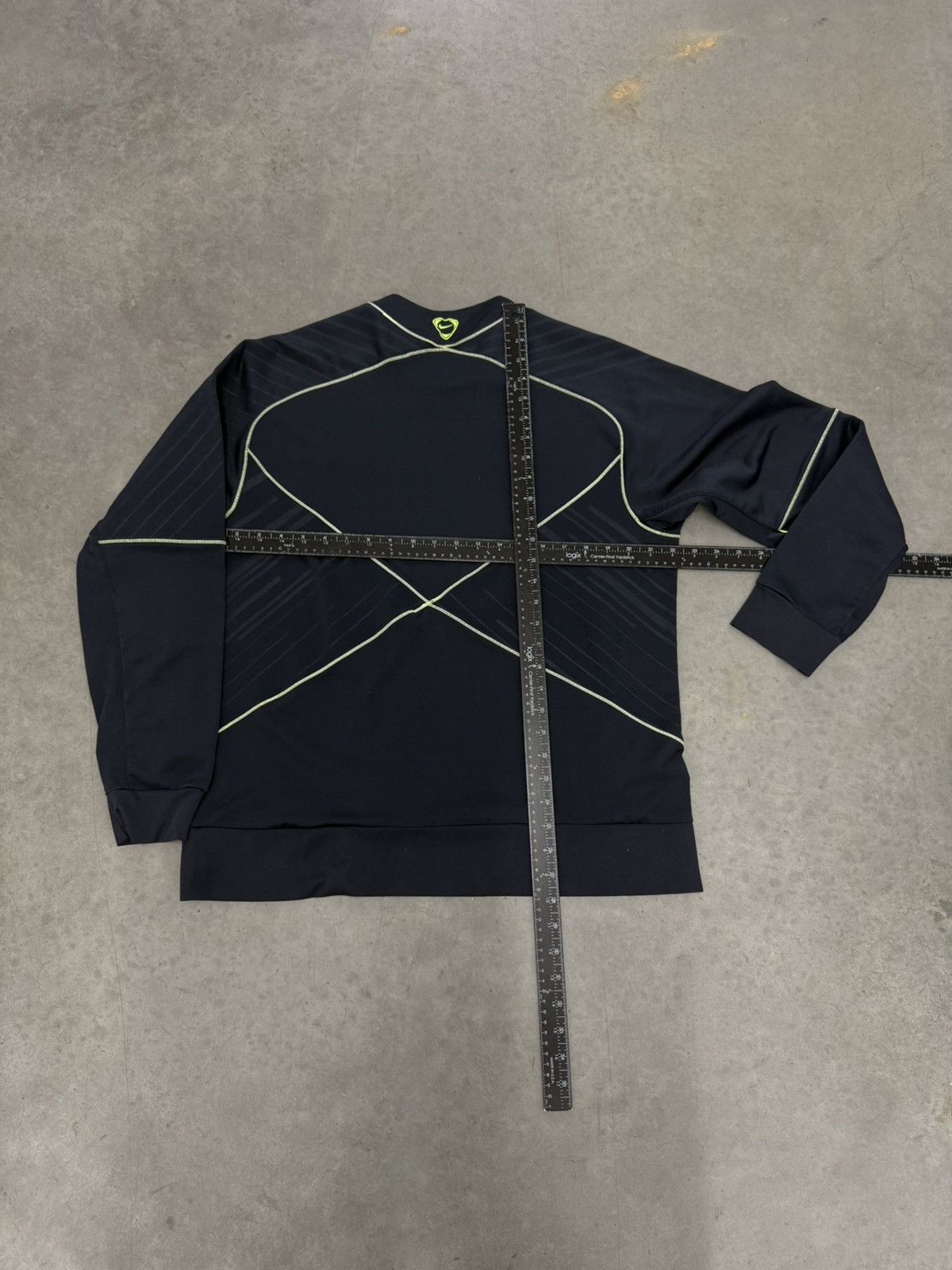 Nike FC Barcelona Nike Sweatshirt 2000s Soccer Navy Pullover Y2K Size US XL / EU 56 / 4 - 4 Thumbnail