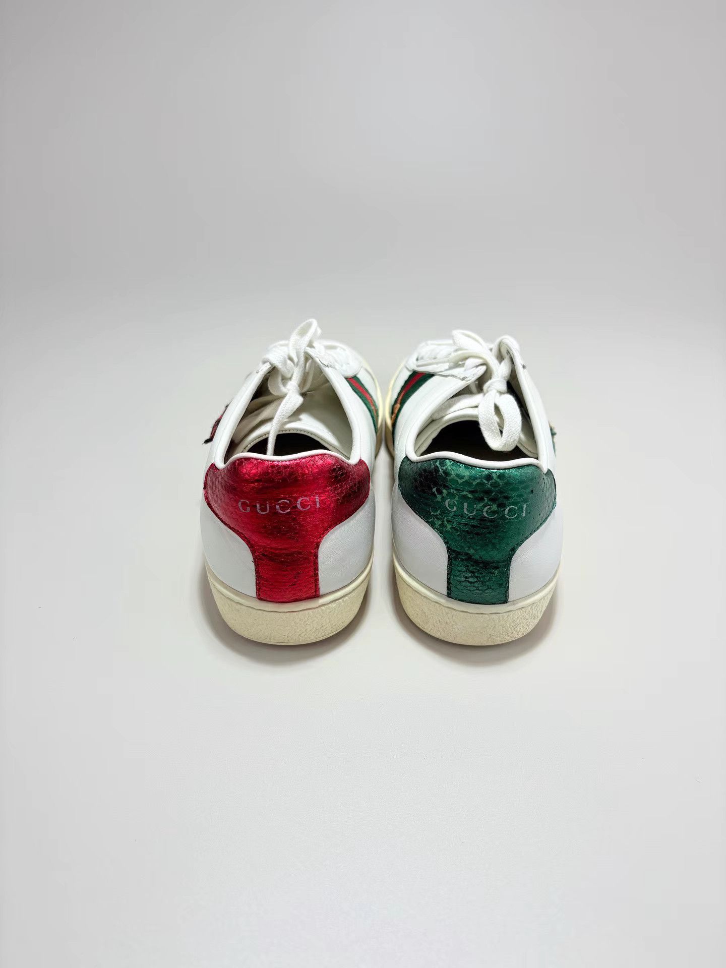 Gucci GUCCI Pineapple & Ladybug Embroidered White Sneakers K1 Size US 6.5 / IT 36.5 - 3 Thumbnail