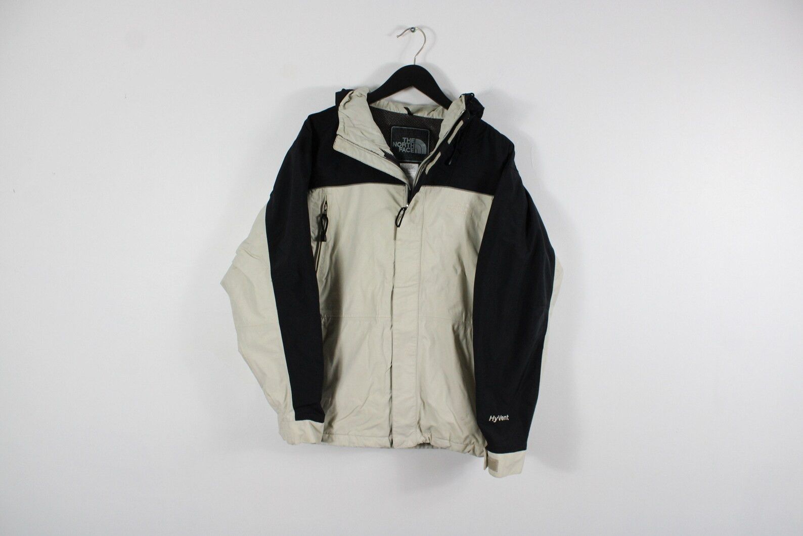 image of The North Face North-Face Jacket / Shell Gore-Tex Summit-Series Coat in Black/Beige (Size Small)