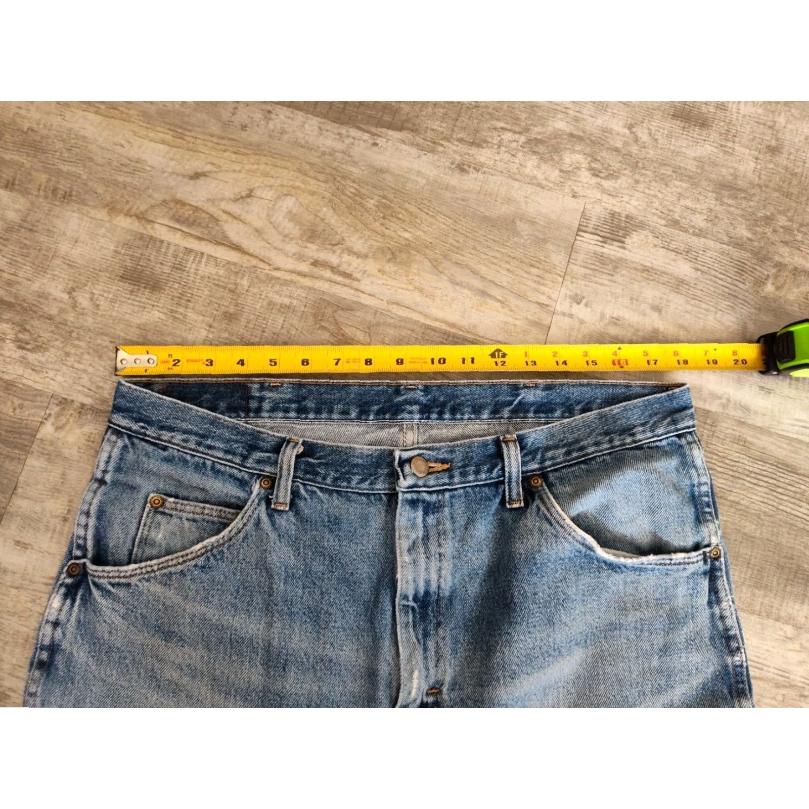 Wrangler VINTAGE Wrangler Men's Jeans 36x30 Straight Fit Faded Distressed Cotton Denim 90s Cowgirl Grunge USA Size US 36 / EU 52 - 7 Thumbnail