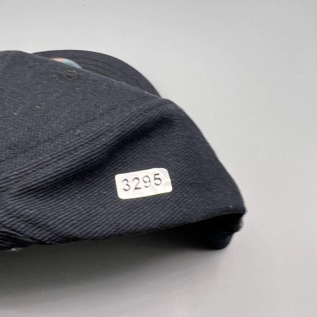 Jordan Brand Air Jordan Hat Men 7 3/8 Black Embroidered Fitted Cap Size ONE SIZE - 8 Thumbnail