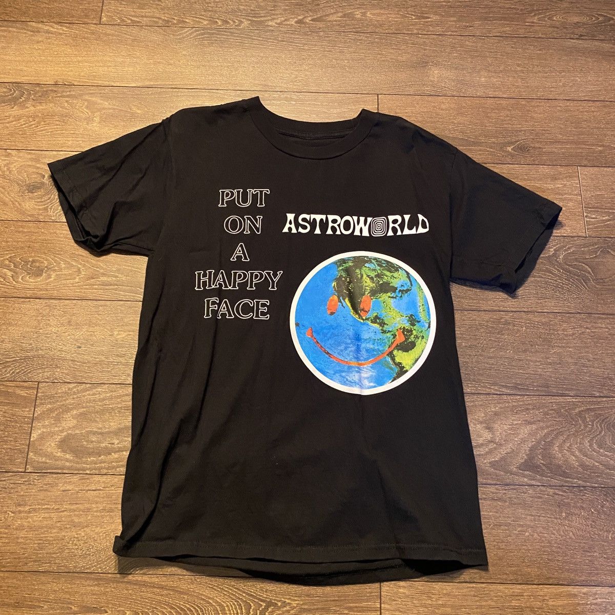 Travis Scott Travis scott put on a happy face tee Size US M / EU 48-50 / 2 - 2 Thumbnail