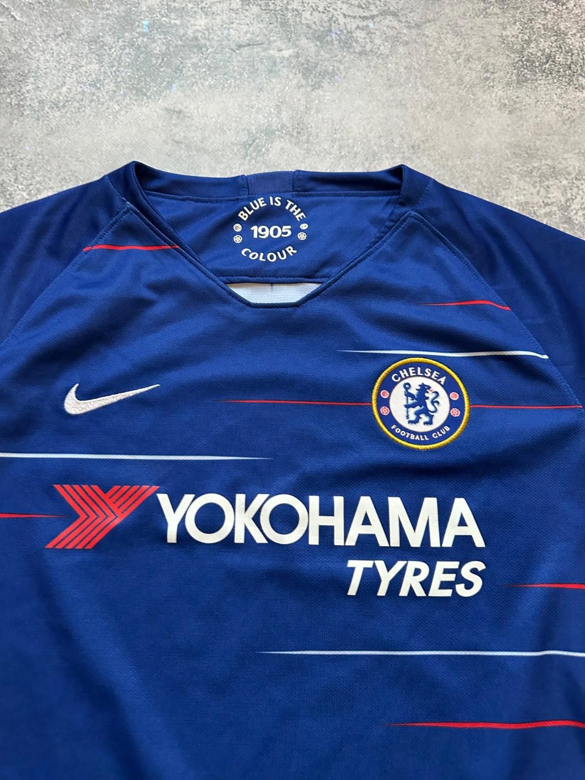 Nike CHELSEA 2018 2019 Home FOOTBALL SHIRT SOCCER JERSEY NIKE Size US XS / EU 42 / 0 - 3 Thumbnail