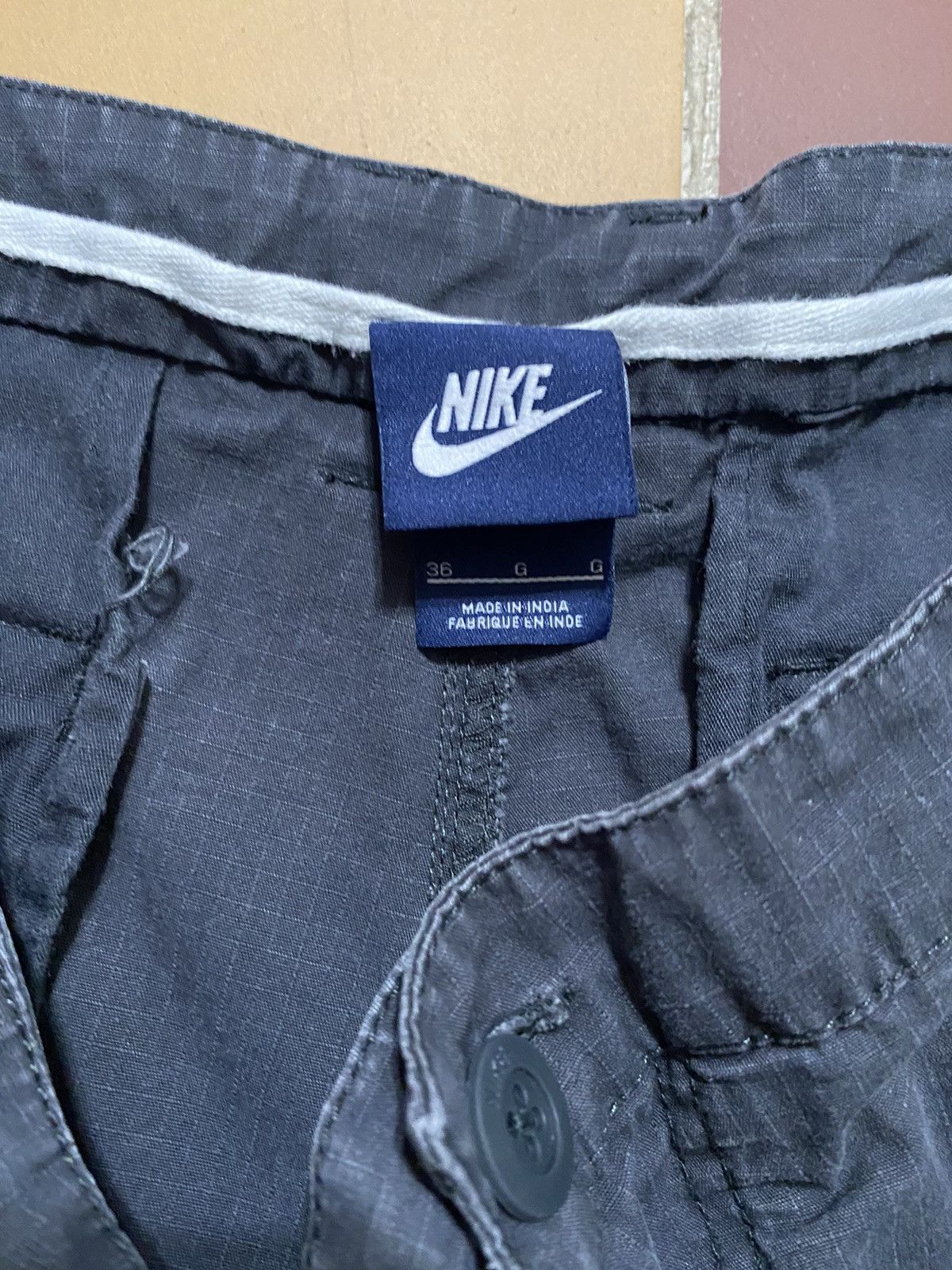 Nike Vintage Nike Baggy Cargo Shorts Size US 36 / EU 52 - 3 Thumbnail