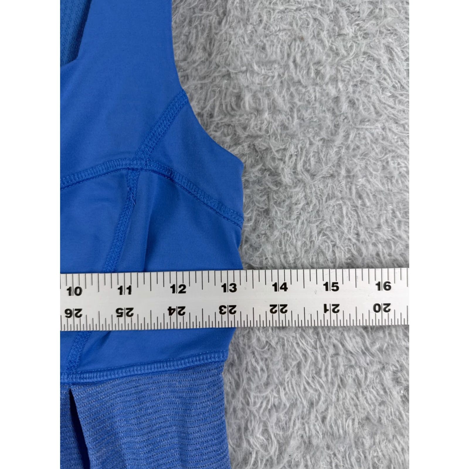 Lululemon Lululemon Shirt Women 4 Blue Tank Sleeveless Racerback Drawstring Built-In Bra Athletic Colorful Outdoor Sports 90s Size S / US 4 / IT 40 - 7 Thumbnail