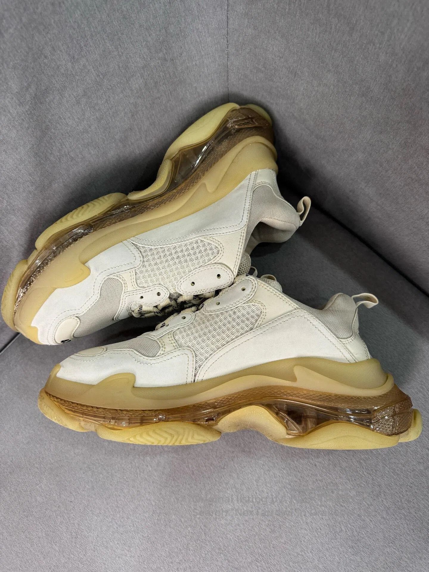 Balenciaga Balenciaga Triple S Cream Sneakers Size 42. Size US 9 / EU 42 - 4 Thumbnail