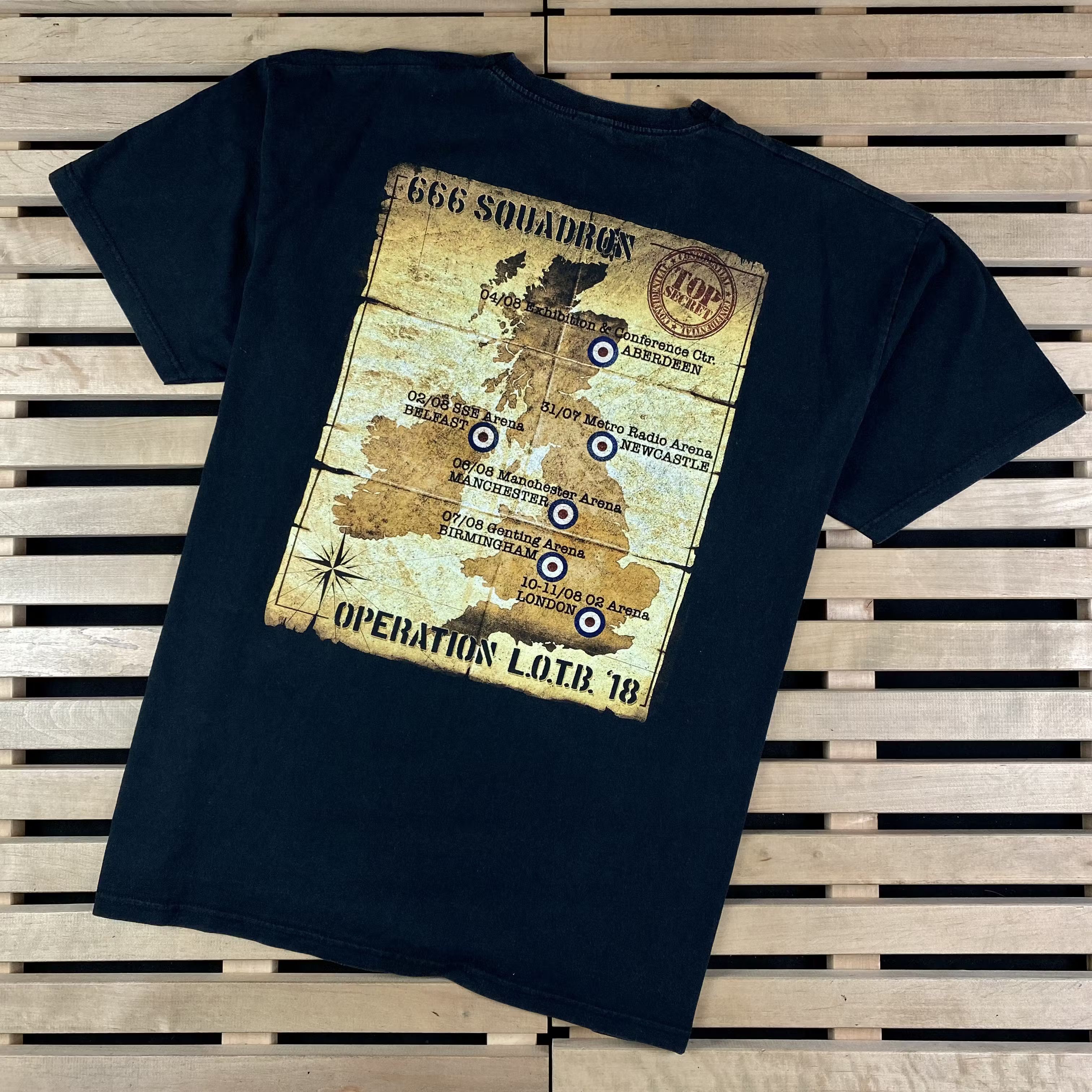 Iron Maiden Mens T-Shirt Iron Maiden Vintage Size XXL Size US XXL / EU 58 / 5 - 2 Thumbnail