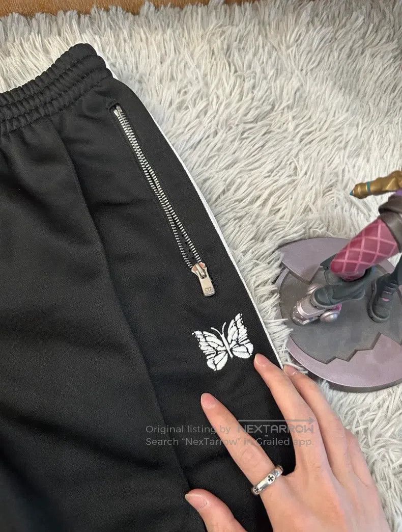Needles Needles size S Limited Butterfly Pants Black Size US 34 / EU 50 - 3 Thumbnail