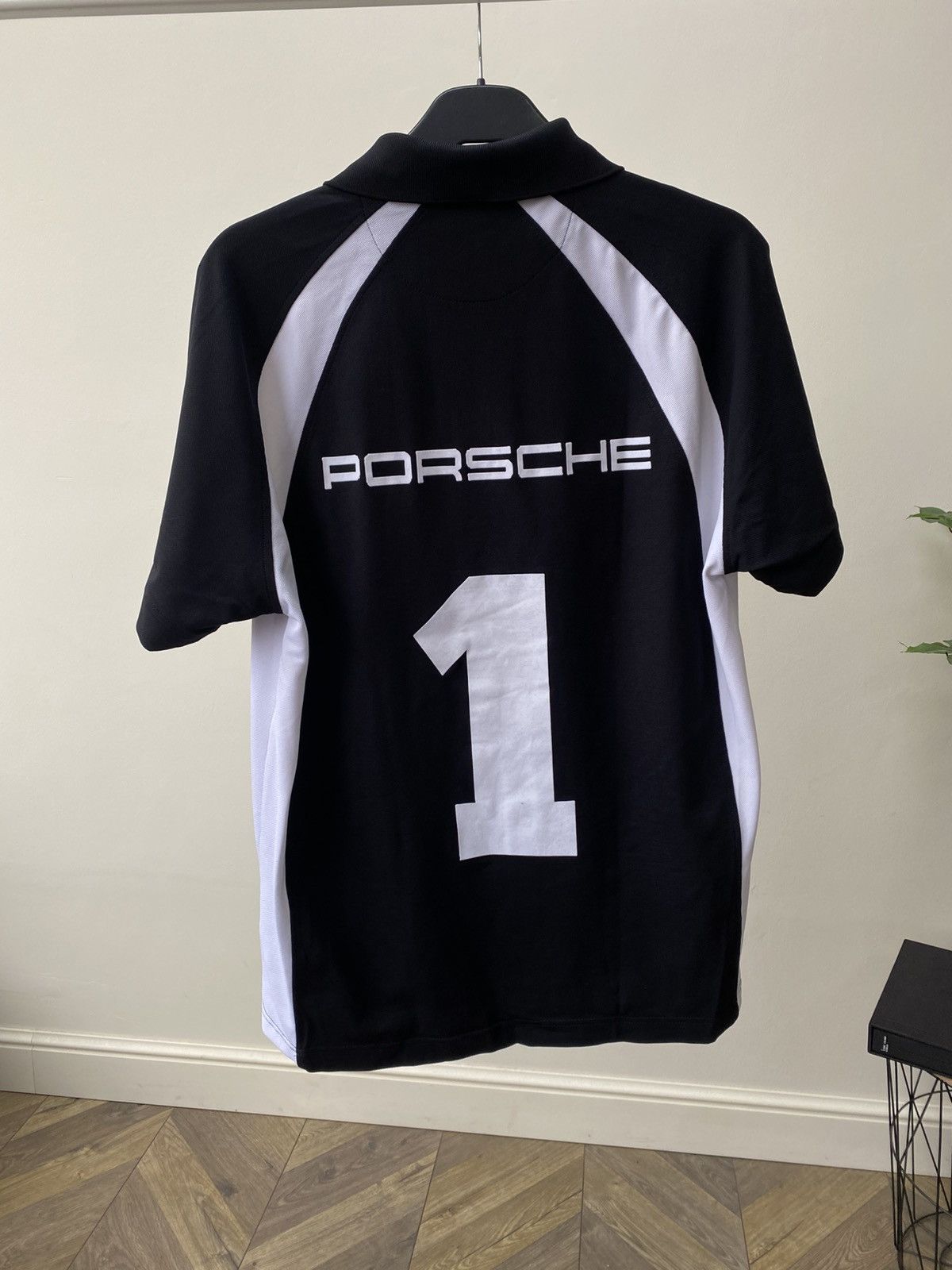 Other Vintage Porsche Racing Polo T-shirt Size US L / EU 52-54 / 3 - 6 Thumbnail