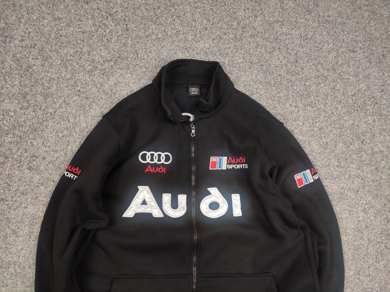Audi Vintage Audi F1 Sports Logo Racing Full Zip Sweatshirt Y2K Size US L / EU 52-54 / 3 - 4 Thumbnail
