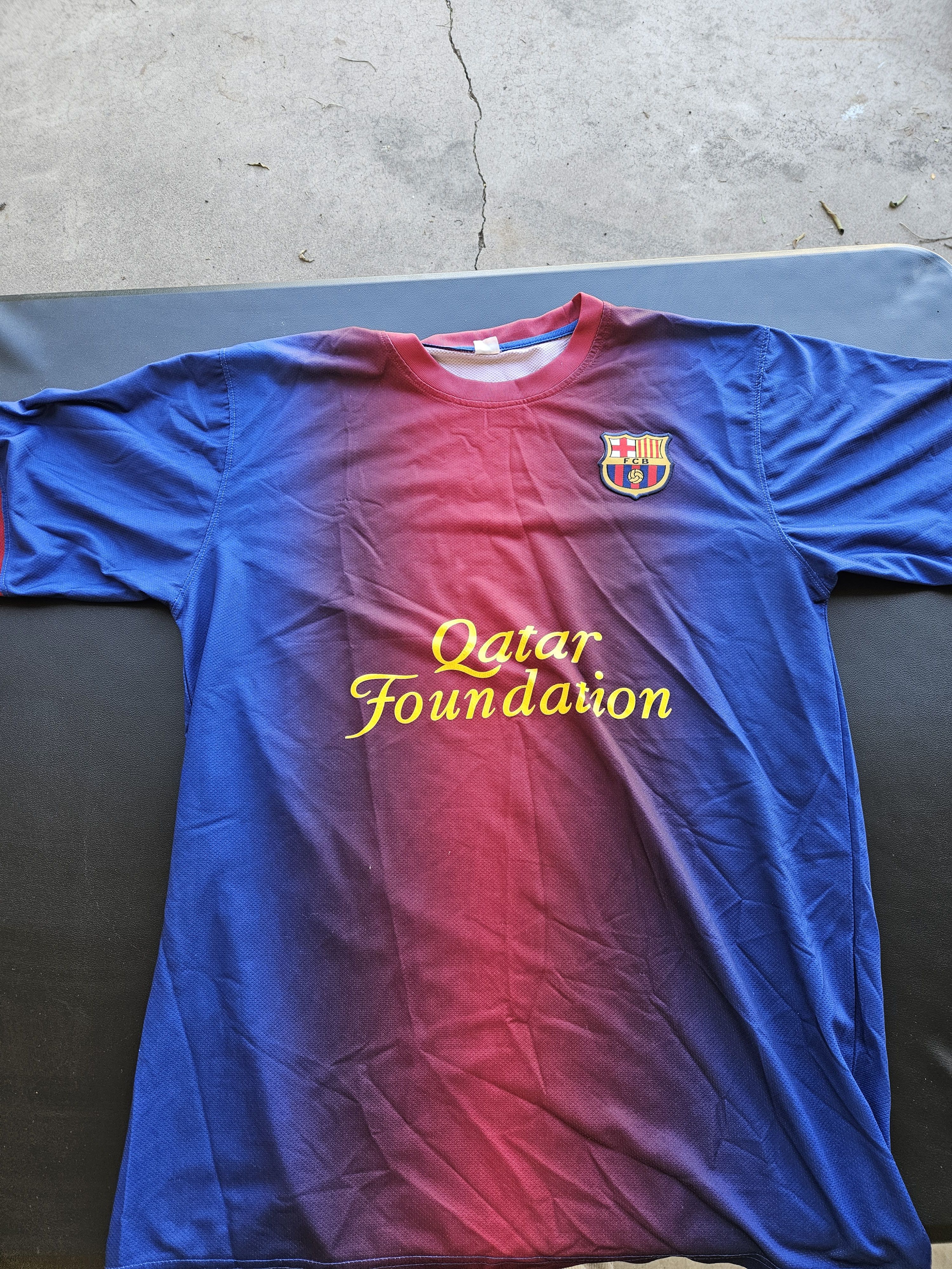 Other FC Barcelona Y2K Soccer Jersey Size US L / EU 52-54 / 3 - 1 Thumbnail