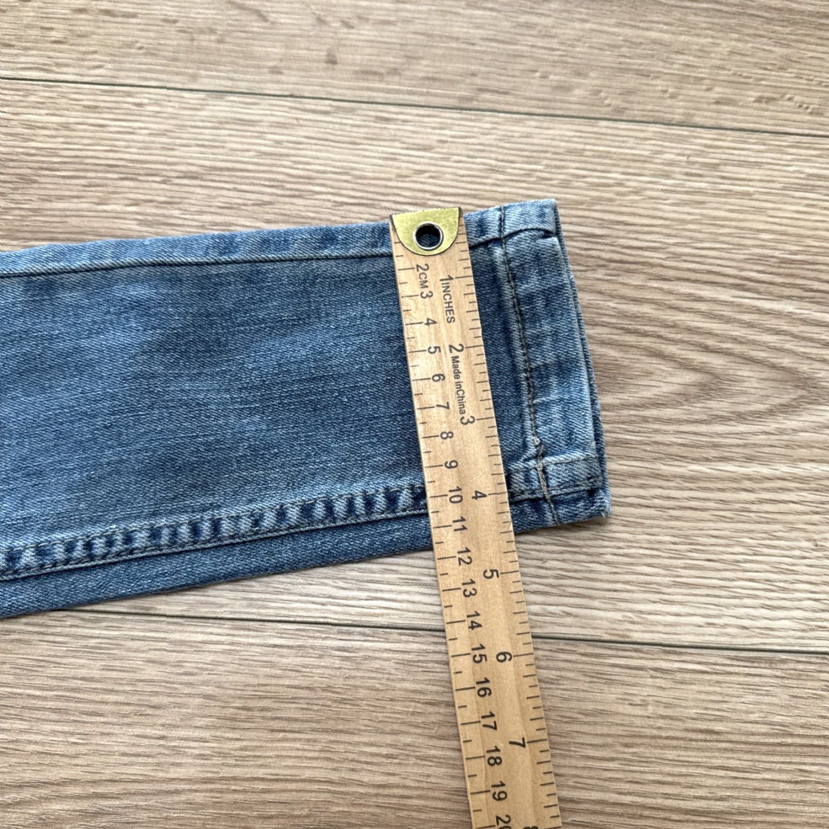 Vintage VINTAGE Blue Asphalt Juniors Skinny Leg Distressed Jeans Women's Size 1 Blue Size 25" / US 0 / IT 36 - 7 Thumbnail