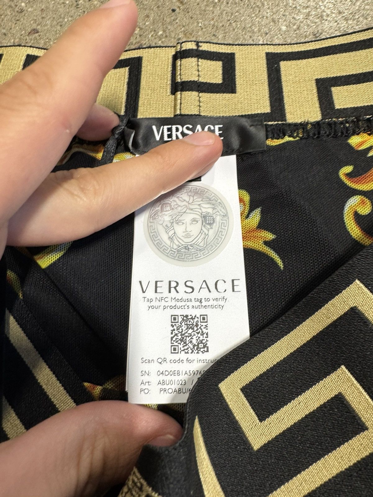 Versace Versace Greca Swim Shorts NEW 450$ Size US 38 / EU 54 - 3 Thumbnail