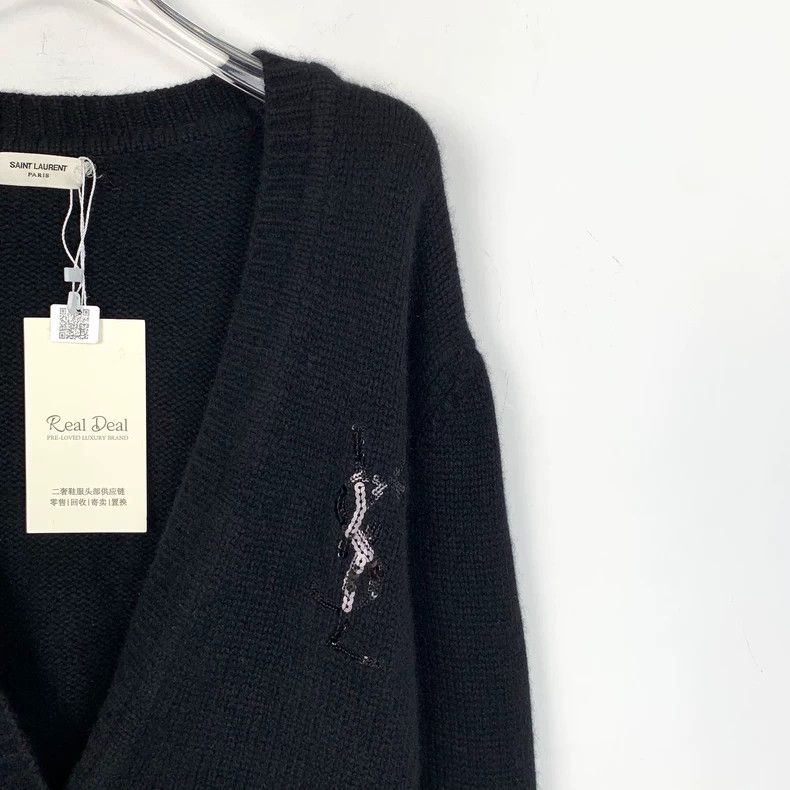 Saint Laurent Paris Saint Laurent Black logo sequined cashmere V-neck knit card Size S / US 4 / IT 40 - 3 Thumbnail