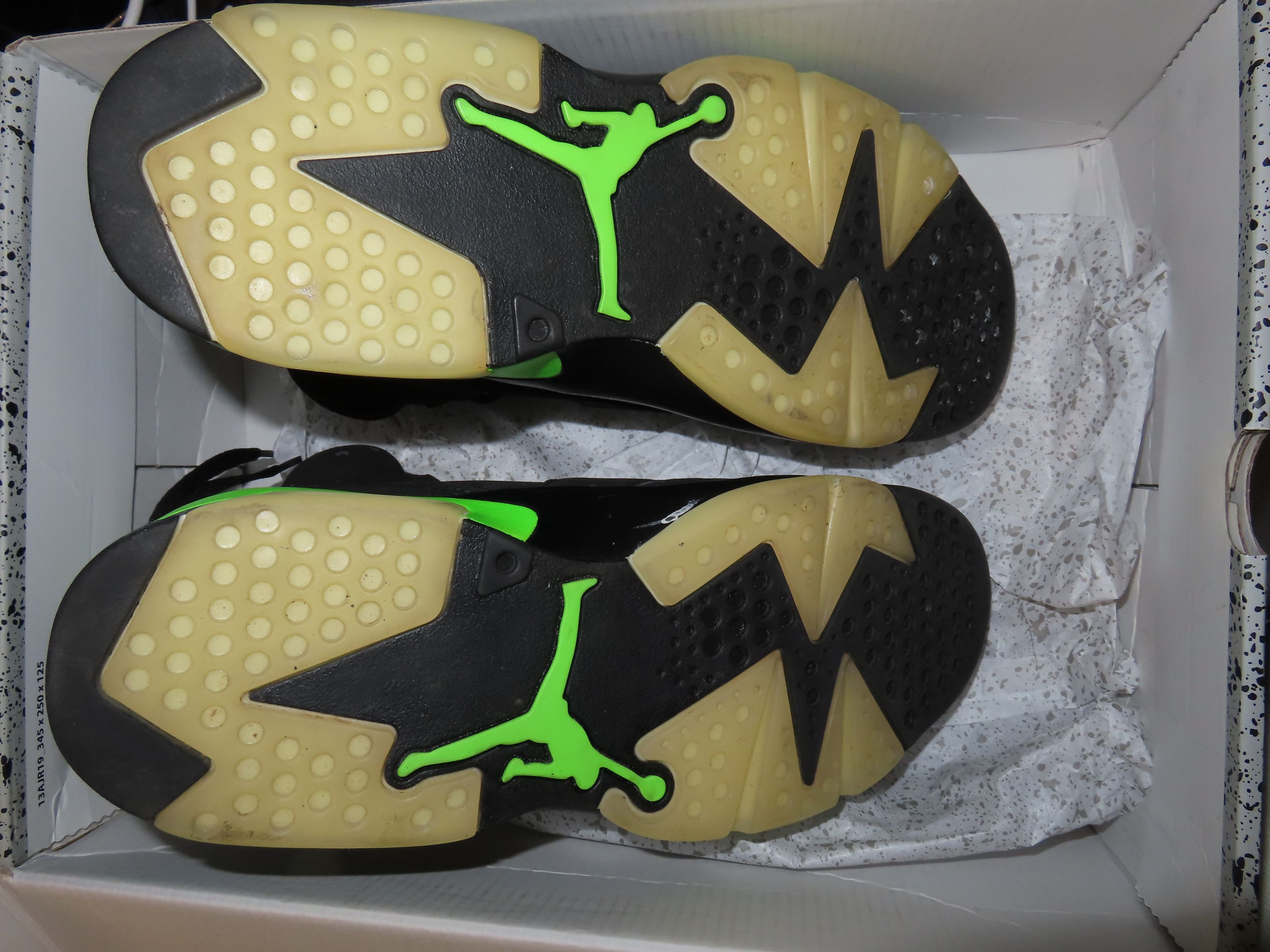 Jordan Brand Jordan 6 Retro Electric Green Size US 8 / EU 41 - 4 Thumbnail