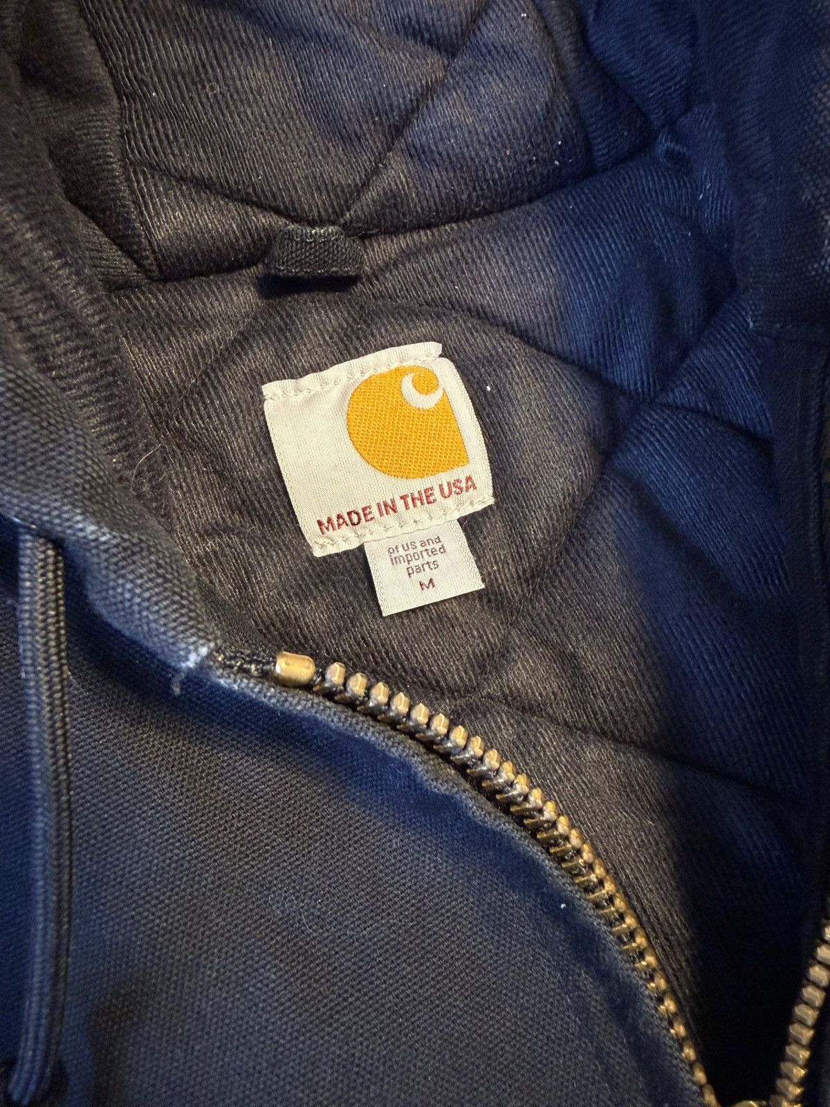 Carhartt Vintage Carhartt USA Faded Black J140 Hooded Work Jacket Size US M / EU 48-50 / 2 - 2 Thumbnail