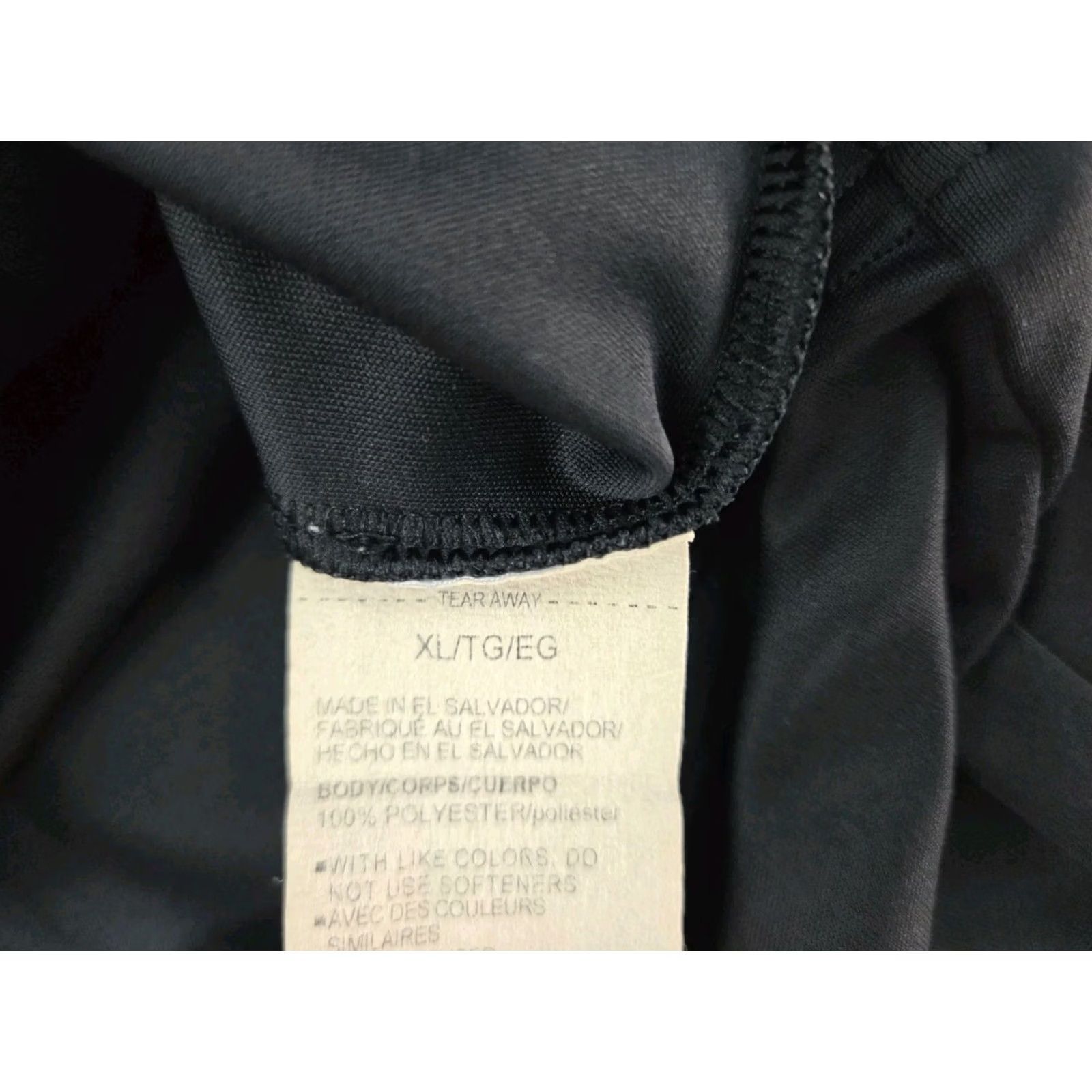 Under Armour Under Armour Mens Short Sleeve V Neck Loose HeatGear Black Shirt XL Size US XL / EU 56 / 4 - 8 Thumbnail