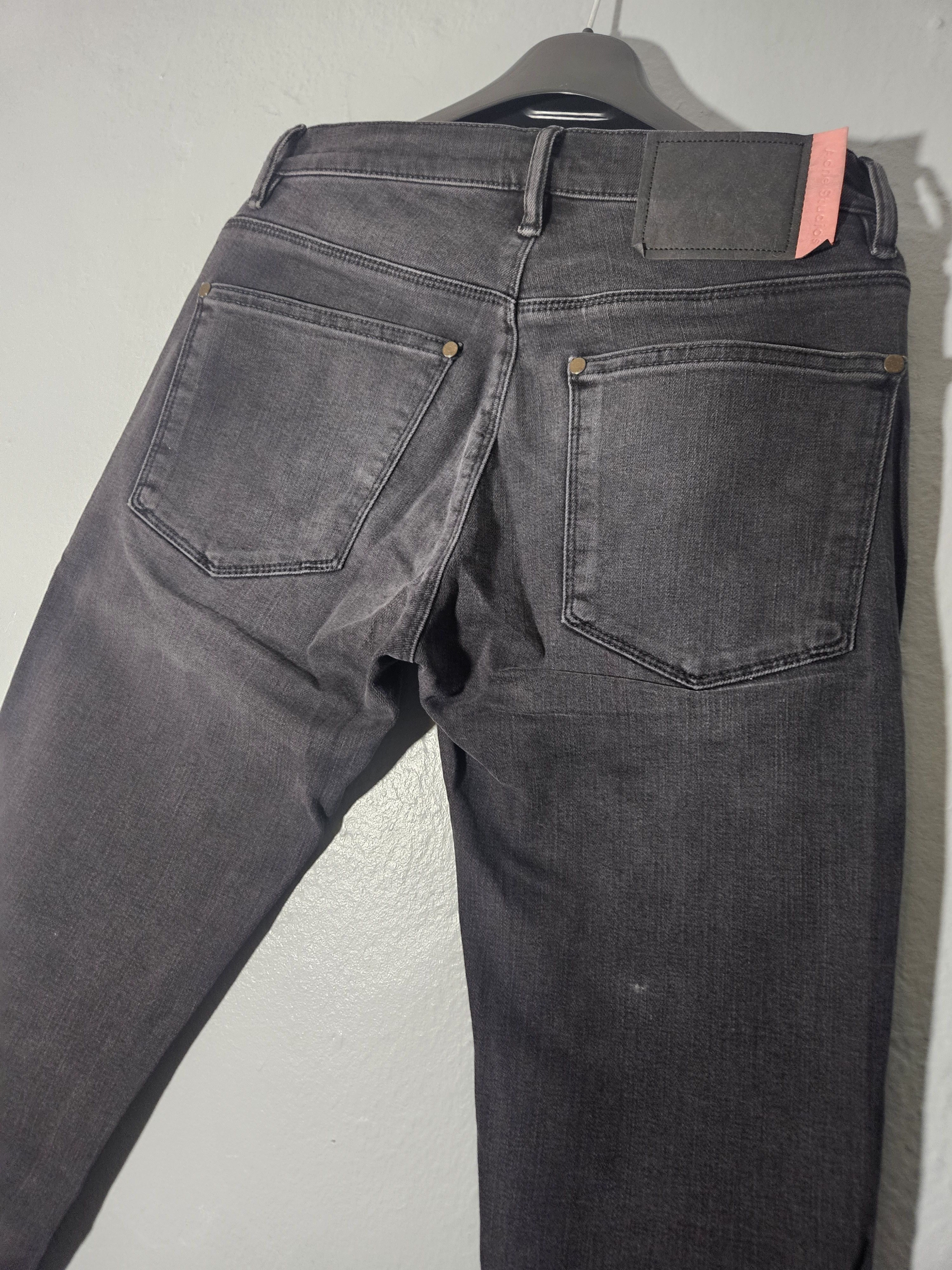 Acne Studios Blå Konst Max Used Blk Back Patch Denim Jeans Size US 28 / EU 44 - 6 Thumbnail