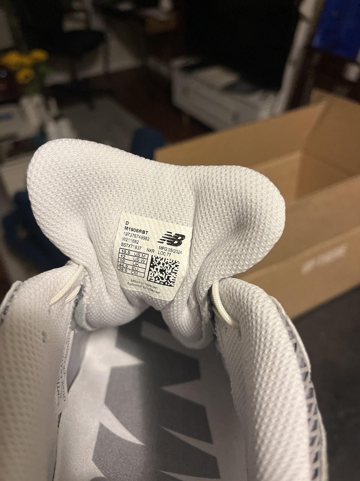 New Balance × The Basement The Basement 1906R Rare Drop Size US 10.5 / EU 43-44 - 6 Thumbnail