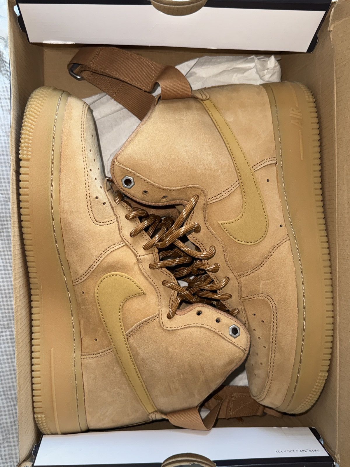 Nike Nike Air Force 1 High ‘ Flax 2019 ’ Size US 8.5 / EU 41-42 - 2 Thumbnail