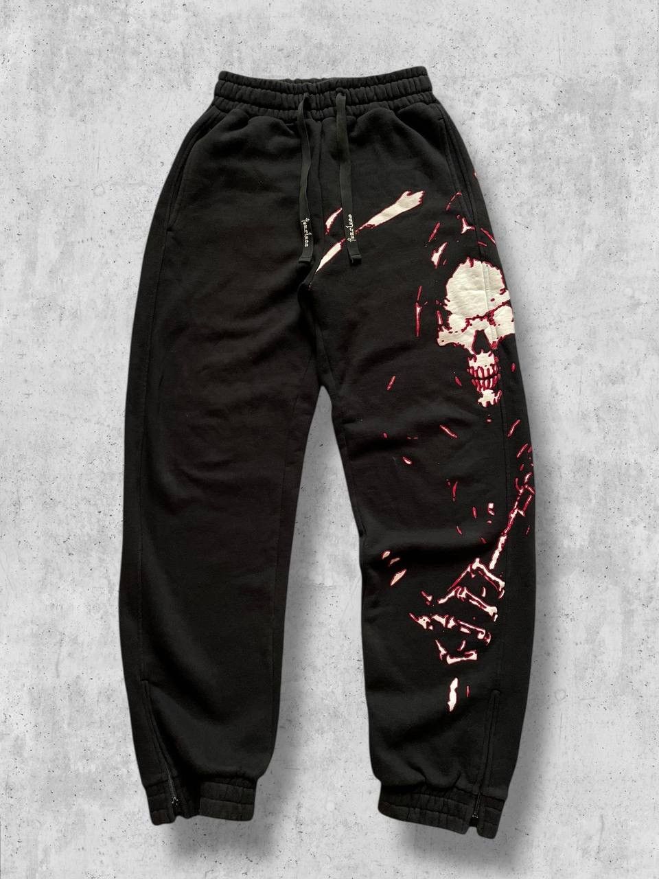 Vintage Fearless SKULL vintage sweatpants track heavy cott baggy y2k Size US 34 / EU 50 - 1 Thumbnail