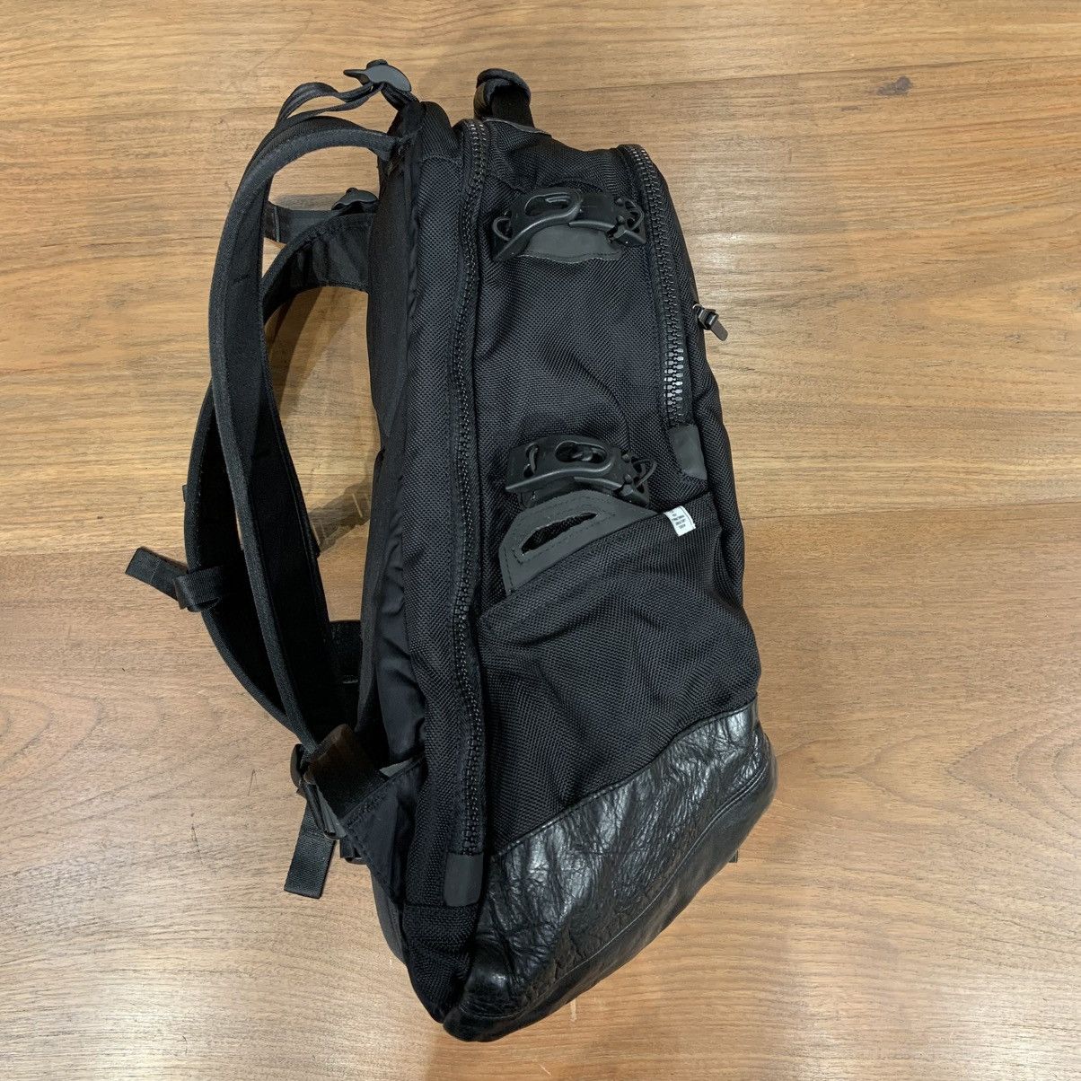 Visvim Visvim - 22L Ballistic Cordura - Back Pack - Horse Hide Size ONE SIZE - 6 Thumbnail