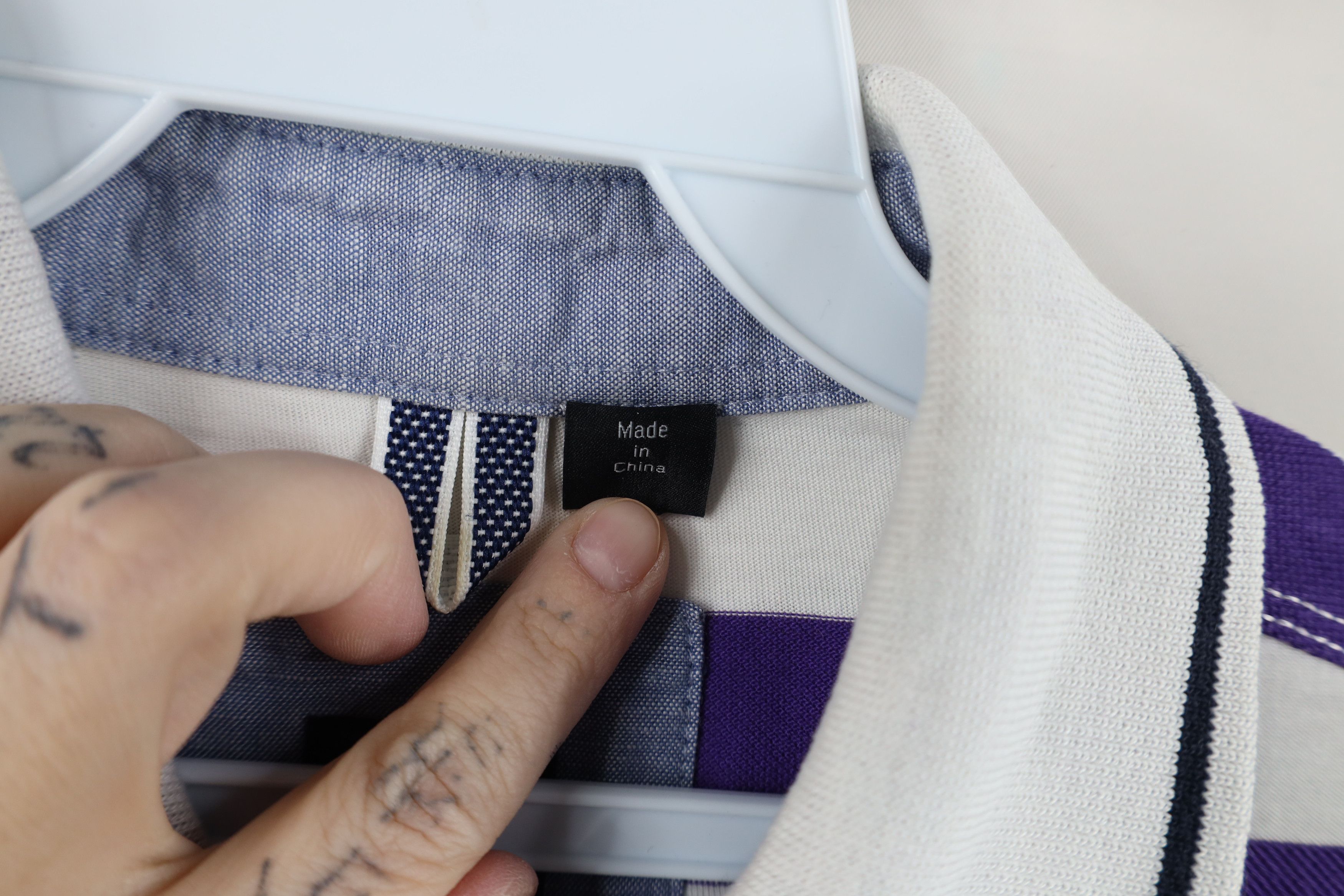 Hugo Boss Hugo Boss Color Block Knit Collared Polo Shirt Purple White Size US L / EU 52-54 / 3 - 9 Thumbnail
