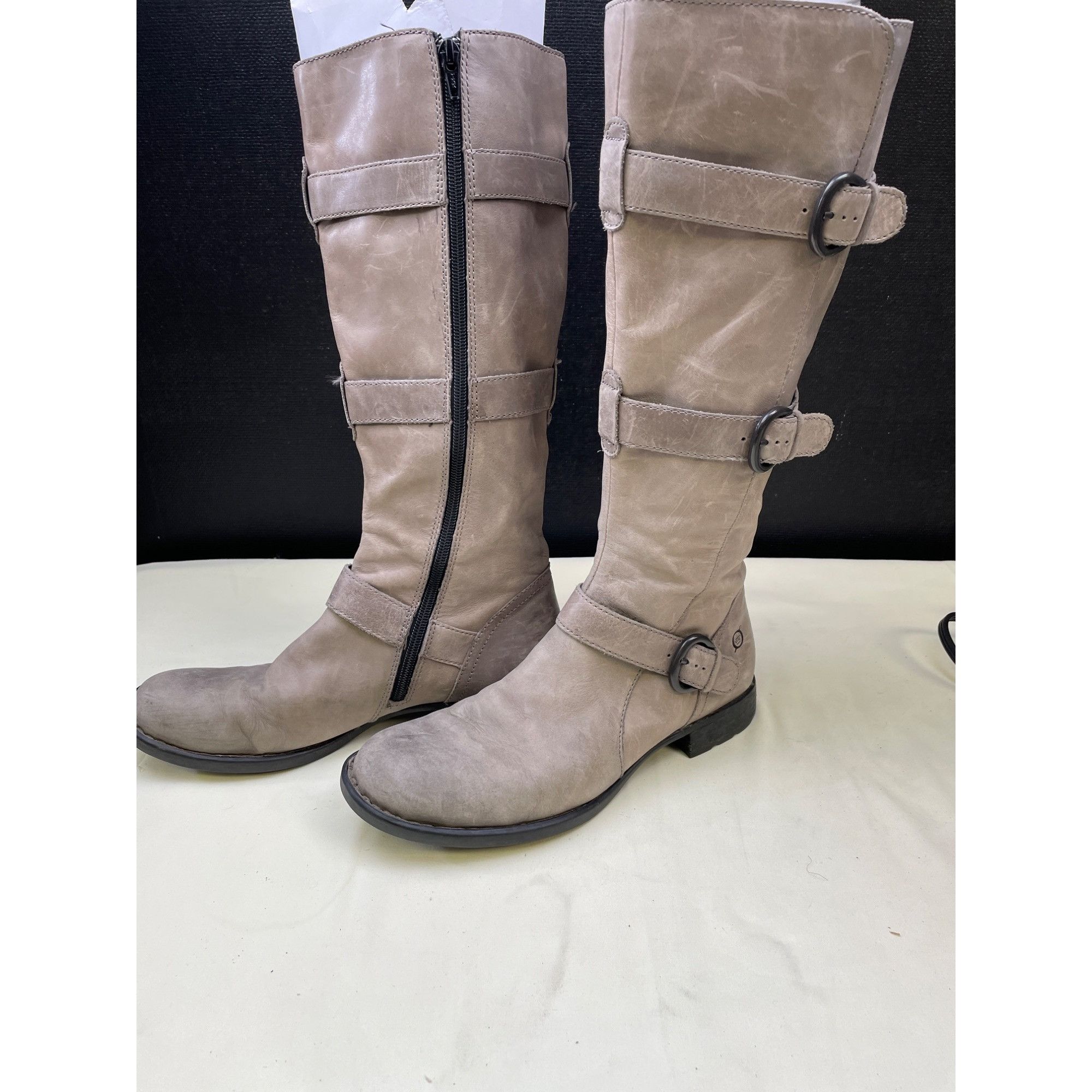 Born Born Women's Boots Tan Leather Boots/ Shoes Zipper up side S Size US 8.5 / IT 38.5 - 2 Thumbnail