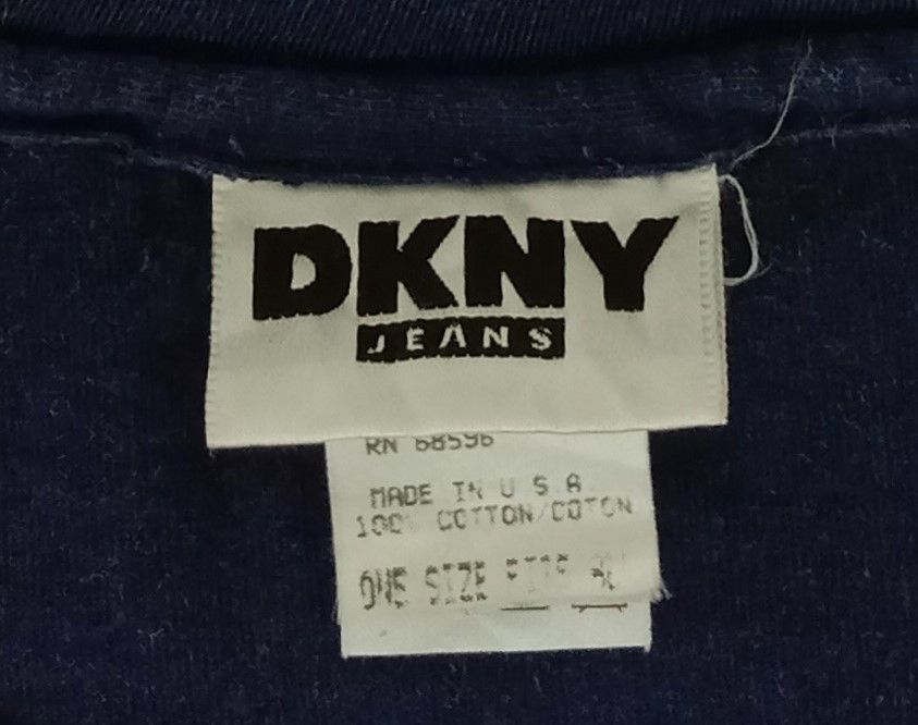DKNY Vintage 90s DKNY New York City T Shirt Size US XXL / EU 58 / 5 - 6 Thumbnail