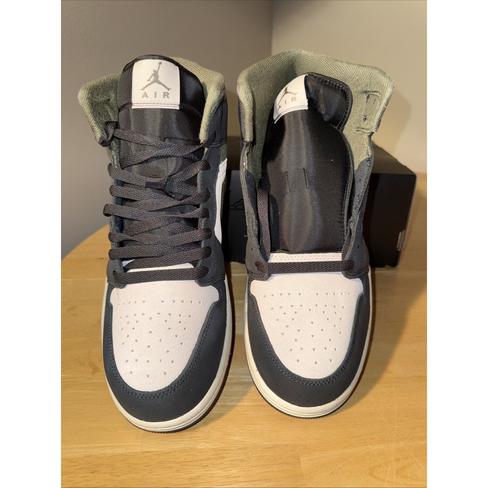 Nike Size 11 - Air Jordan 1 Mid Off Noir Medium Olive No Box Lid Size US 11 / EU 44 - 3 Thumbnail