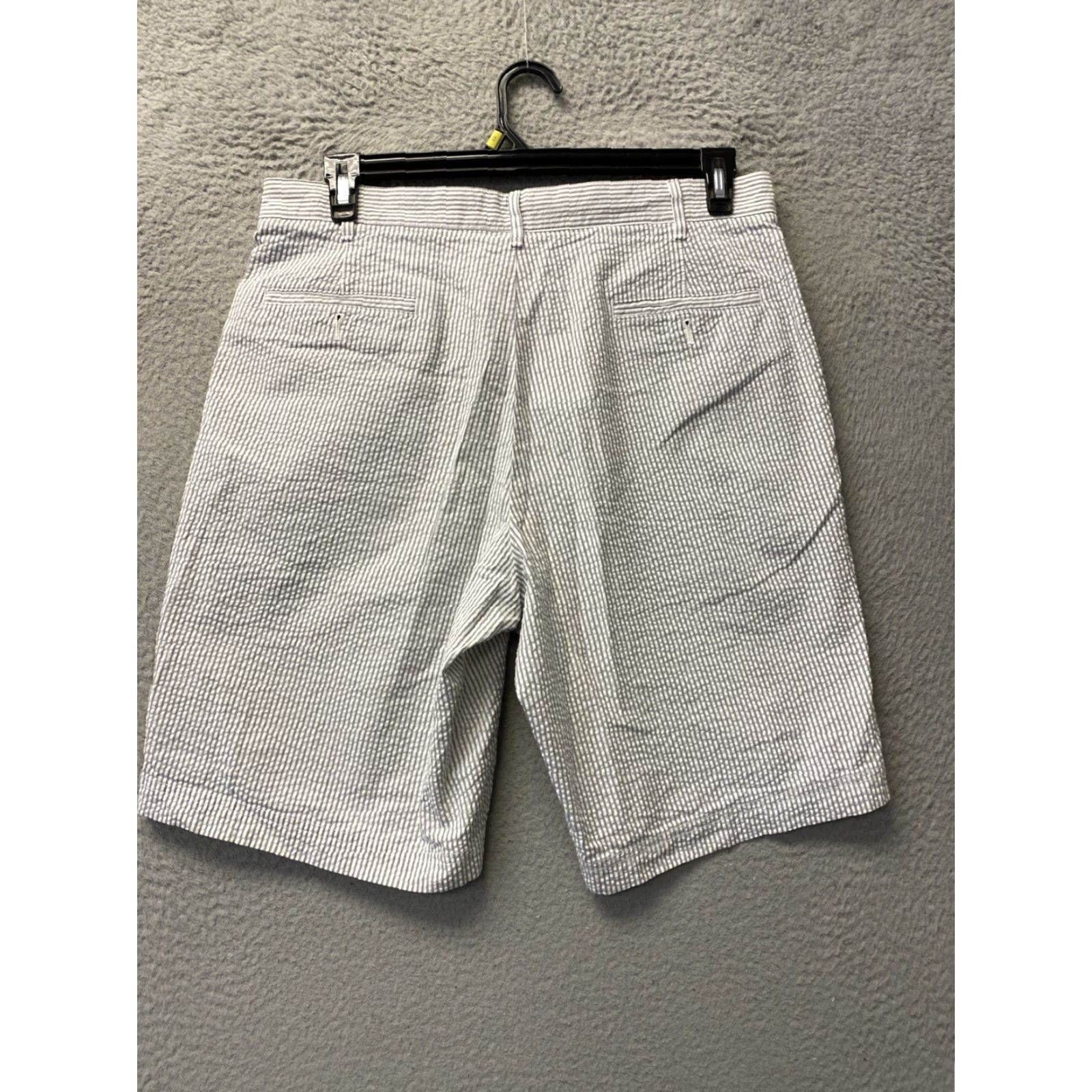 Vintage J Hilburn Shorts Tailored Fit Seersucker Mens Size 33 White Gray Stripes /0699 Size US 33 - 7 Thumbnail