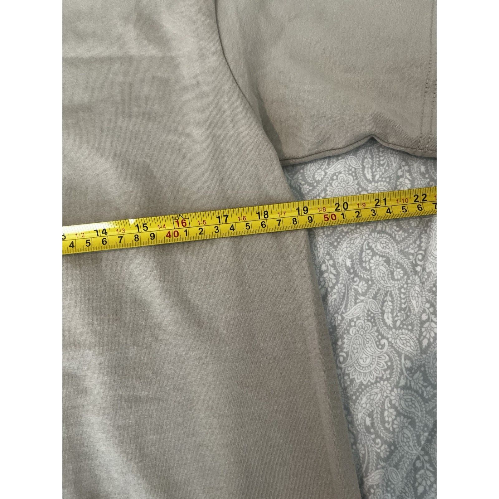 Other Tribute Streetwear T-Shirt Beige Tan Logo Tee Men’s Medium Size US M / EU 48-50 / 2 - 5 Thumbnail