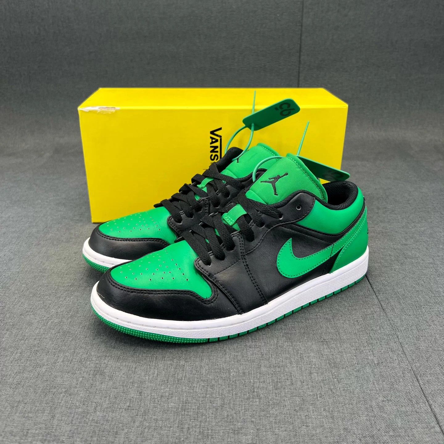 Other Air Jordan 1 Low 'Black Green' Size 42 w/ Box Size US 9 / EU 42 - 1 Thumbnail
