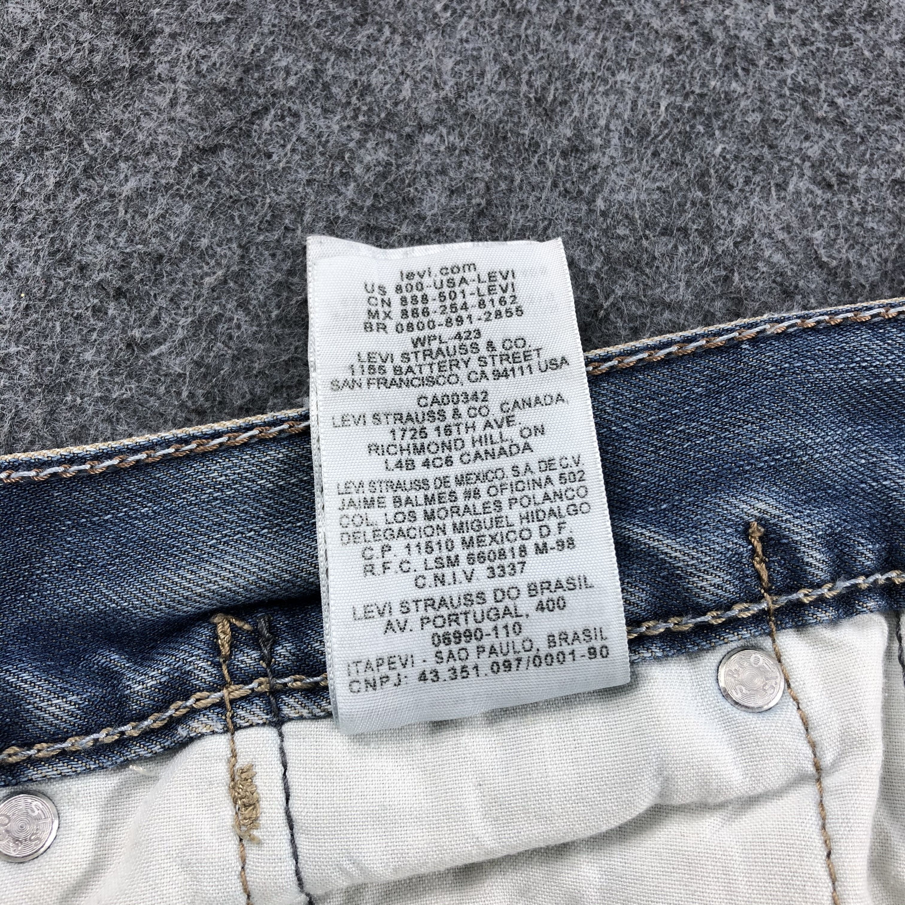 Levi's Vintage Light Wash Levis 514 Jeans-JM1193 Size US 34 / EU 50 - 12 Thumbnail