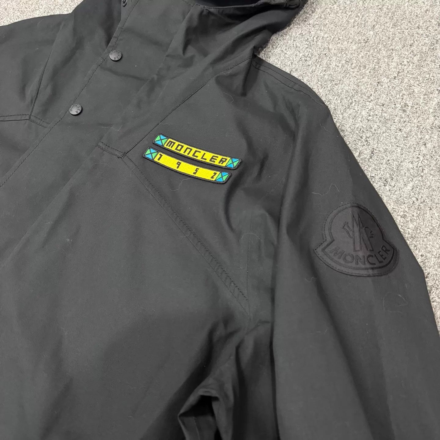 Moncler Moncler Black Chest Logo Shell Jacket 3 Size M / US 6-8 / IT 42-44 - 3 Thumbnail