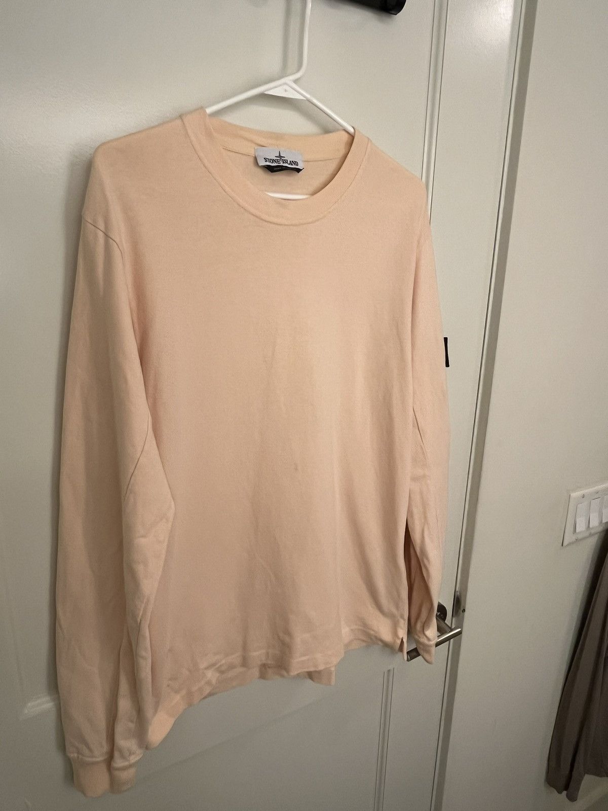 Stone Island STONE ISLAND Peach Long Sleeve Crewneck Sweater Men's Large Size US L / EU 52-54 / 3 - 3 Thumbnail